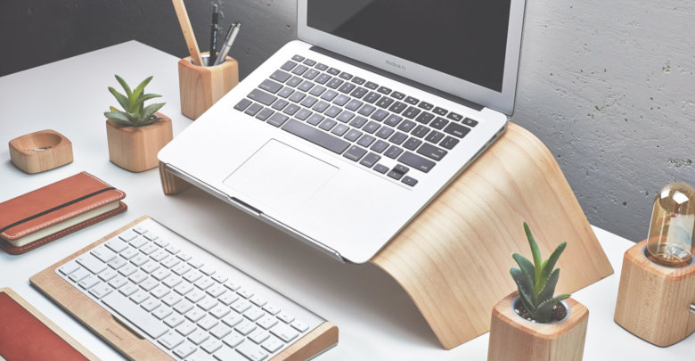 استند لپ تاپ